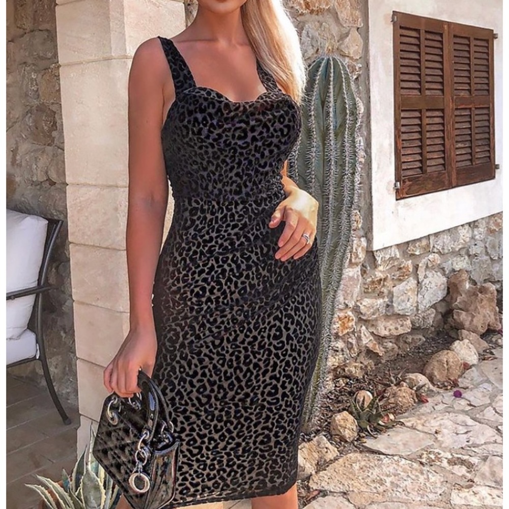 WILD THOUGHTS MIDI DRESS
